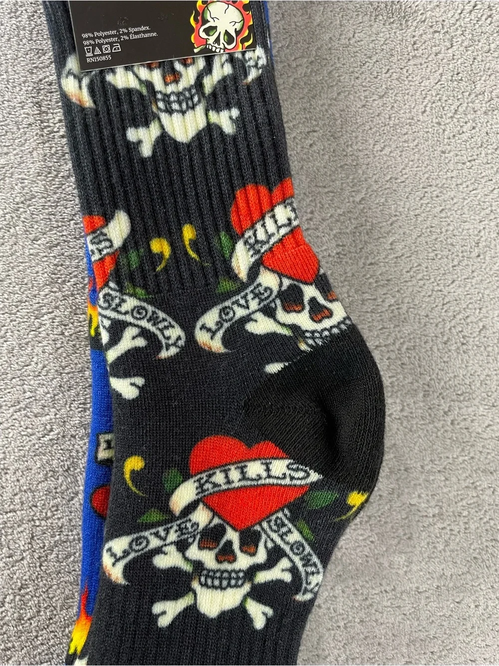 Ed Hardy Mens Cushioned Crew Socks 2 Pair 1 Blue, 1 Black New With Tags NWT